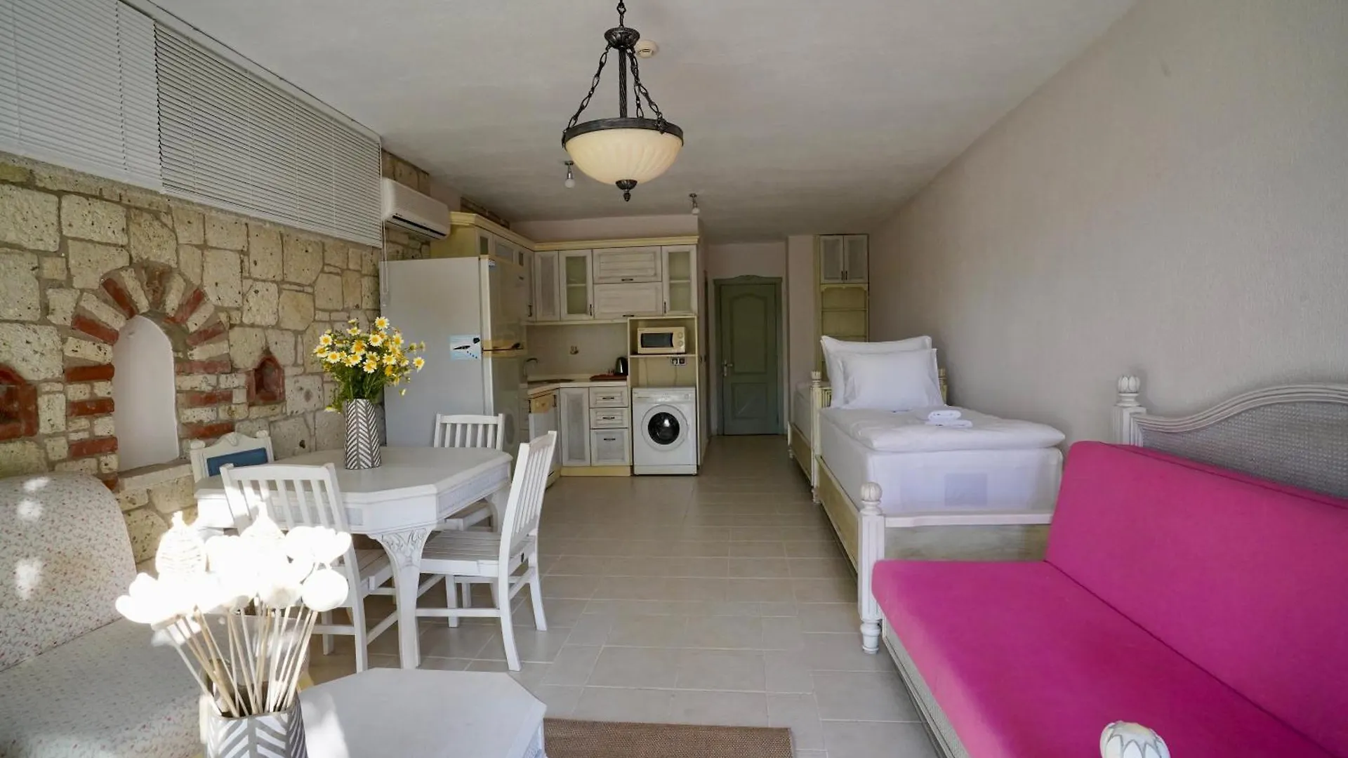 Cumbalica Flora Hotel Çeşme 0*,  Turquia
